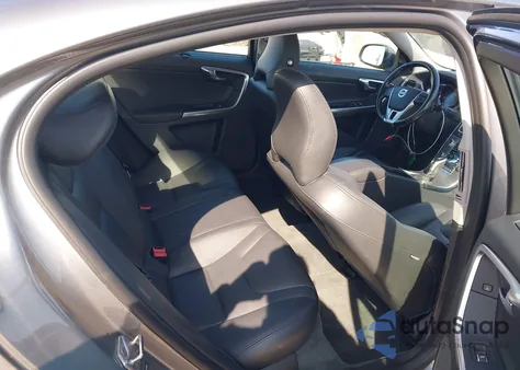 2018 Volvo S60 Inscription T5 из США, поврежденный, VIN LYV402TK3JB168956